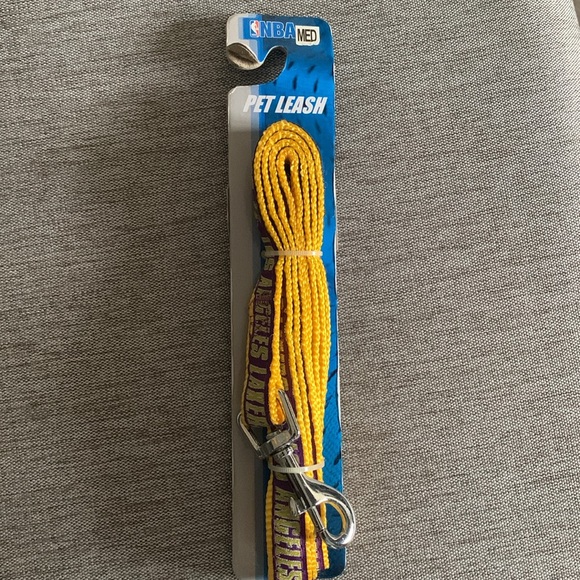 Pets First LA Lakers Dog Collar and Leash - Picture 7 of 14
